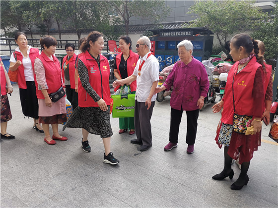 李彥清：“活著的王杰，當(dāng)代的保爾”